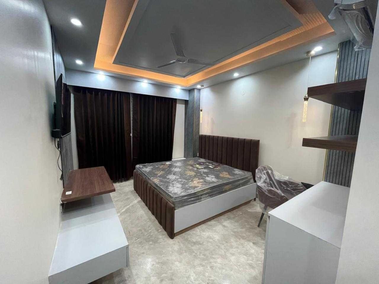 Super Hotel O Sector 43 Gurgaon Zewnętrze zdjęcie
